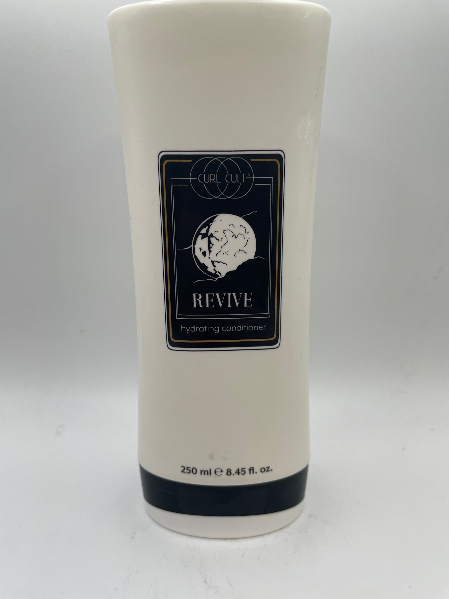 Curl Cult REVIVE Hydrating Conditioner 8.45 oz