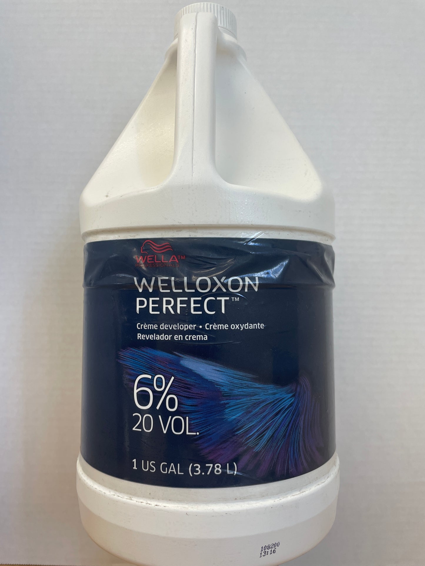 Wella Welloxin Perfect Creme Developer 6% 20 Volume 1 Gallon